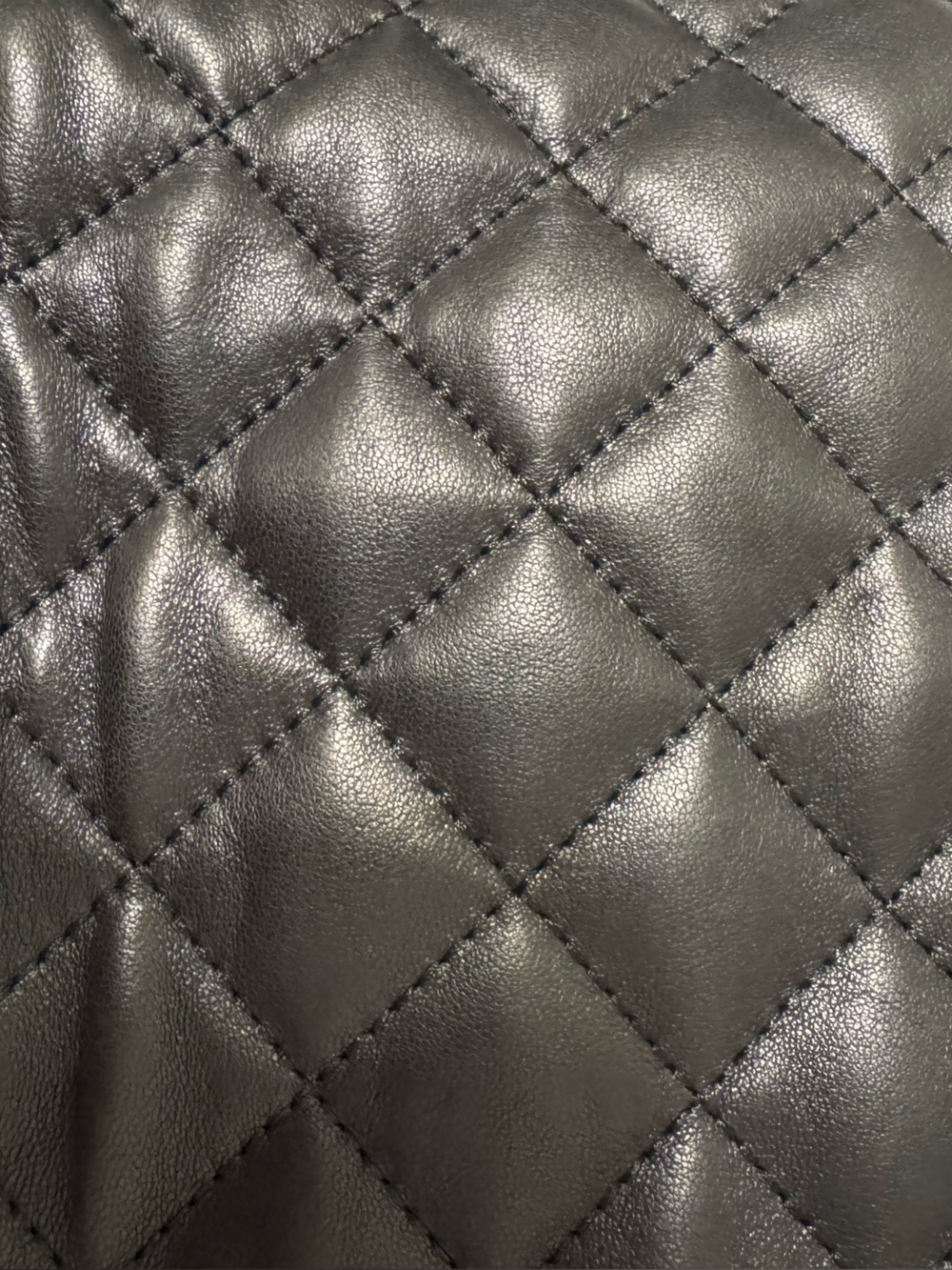 DKNY Quilted Leather Shoulder Bag Black with Silver Hardware Moto Luxe City - Picture 6 of 9